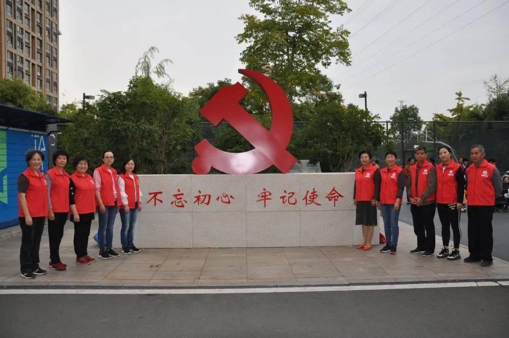 干红葡萄酒对上干白葡萄酒的双星对决