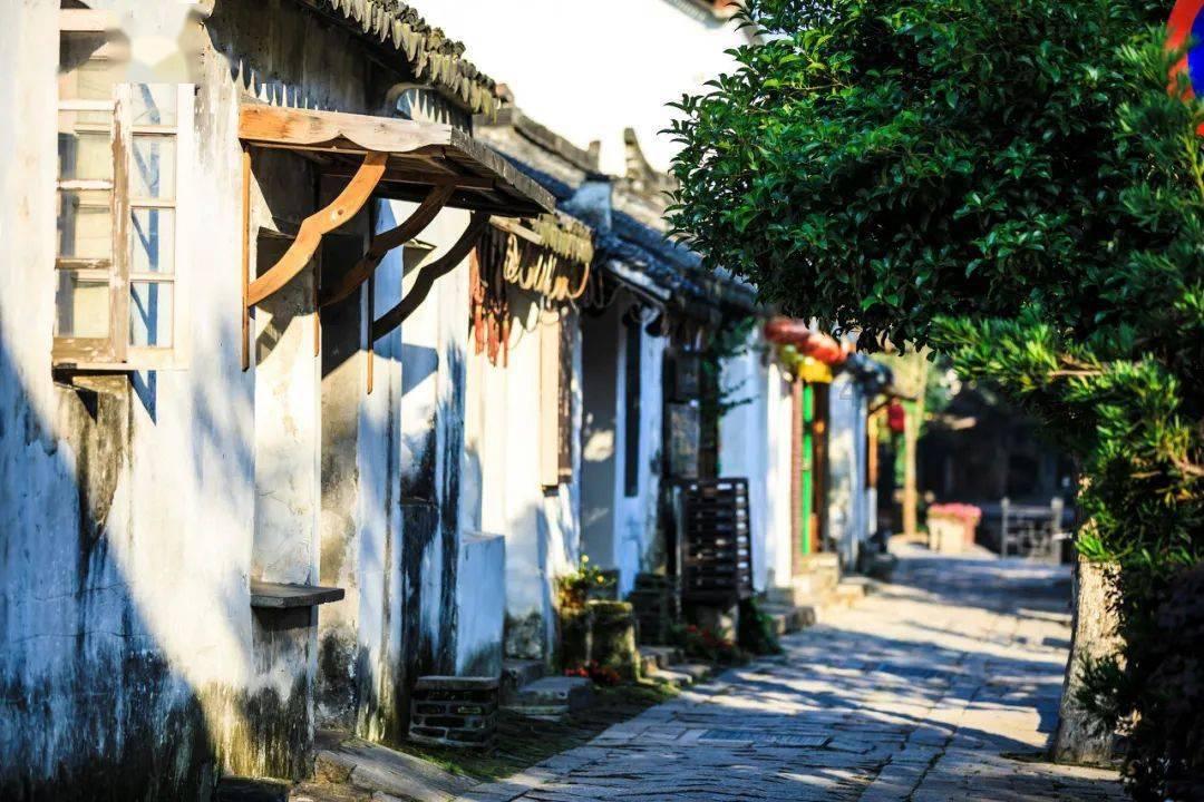 乔治的稳定表现有望续约快船